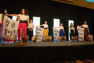 Performers from Woori Sori.